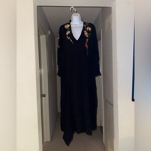 Topshop Black Maxi Dress with Floral Accents - NWT - Size 4